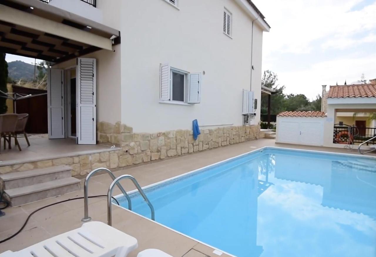 Fab Sea And Mountain View Villa, Walking Distance From The Sandy Beach Yialia Exteriör bild