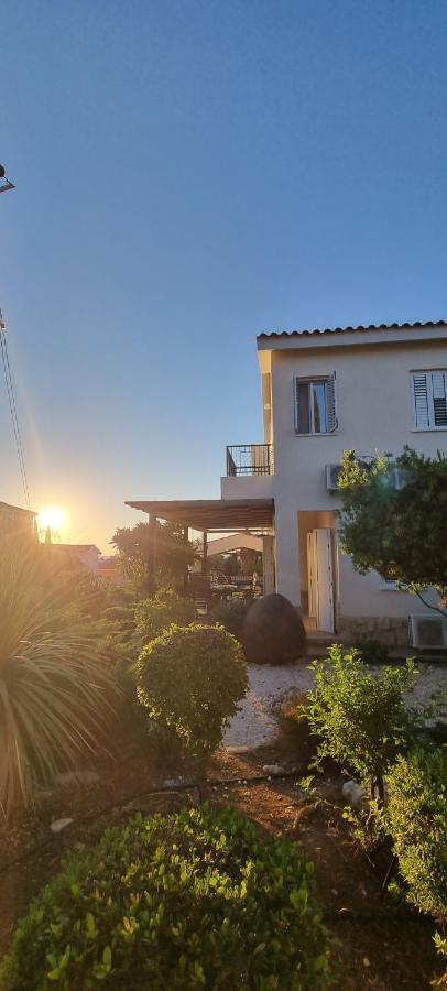 Fab Sea And Mountain View Villa, Walking Distance From The Sandy Beach Yialia Exteriör bild